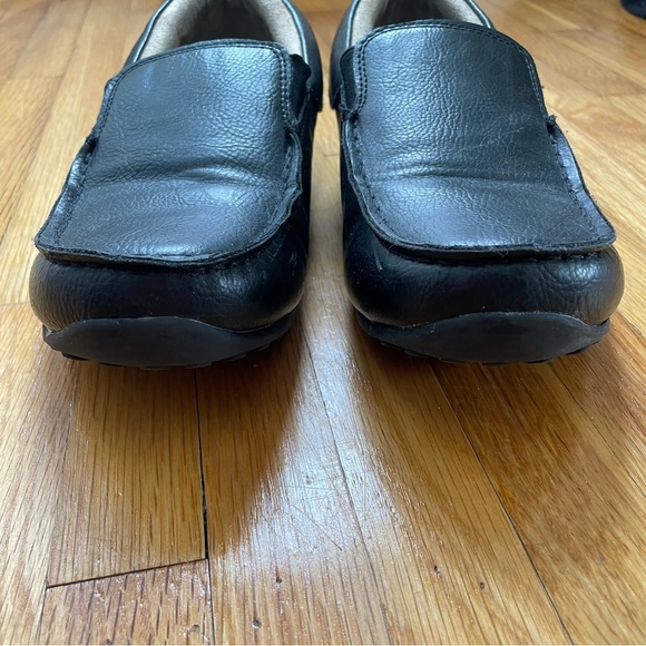 The Children’s Place Boys Slip On Dress Shoes Size 6 Black - Picture 4 of 9